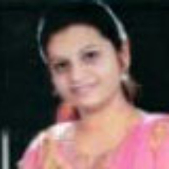 Profile picture of Pooja Dilip